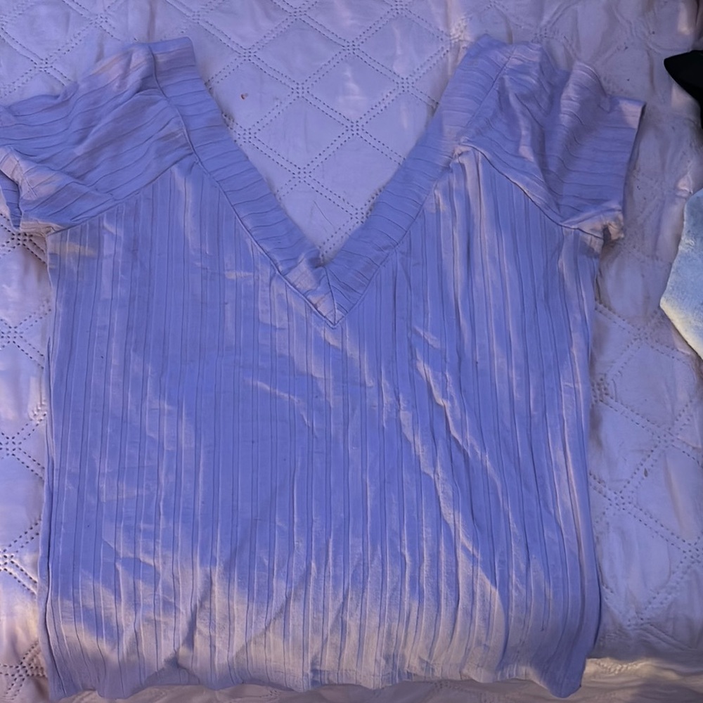 Women's V-Neck Lavender Top